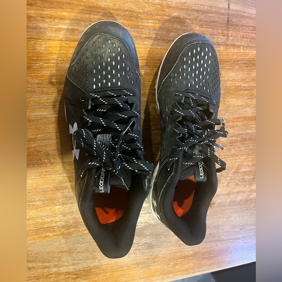 Soccer Cleats Under Armour size 7.5 - Picture 2 of 5